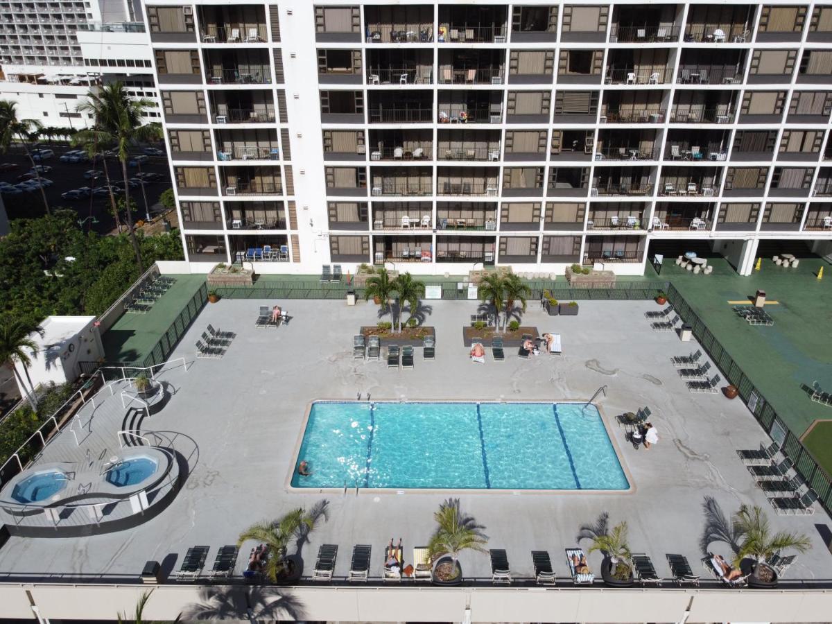 Waikiki Banyan 1Br With Great Ocean Views, Steps To Beach & Parking! Honolulu Eksteriør bilde