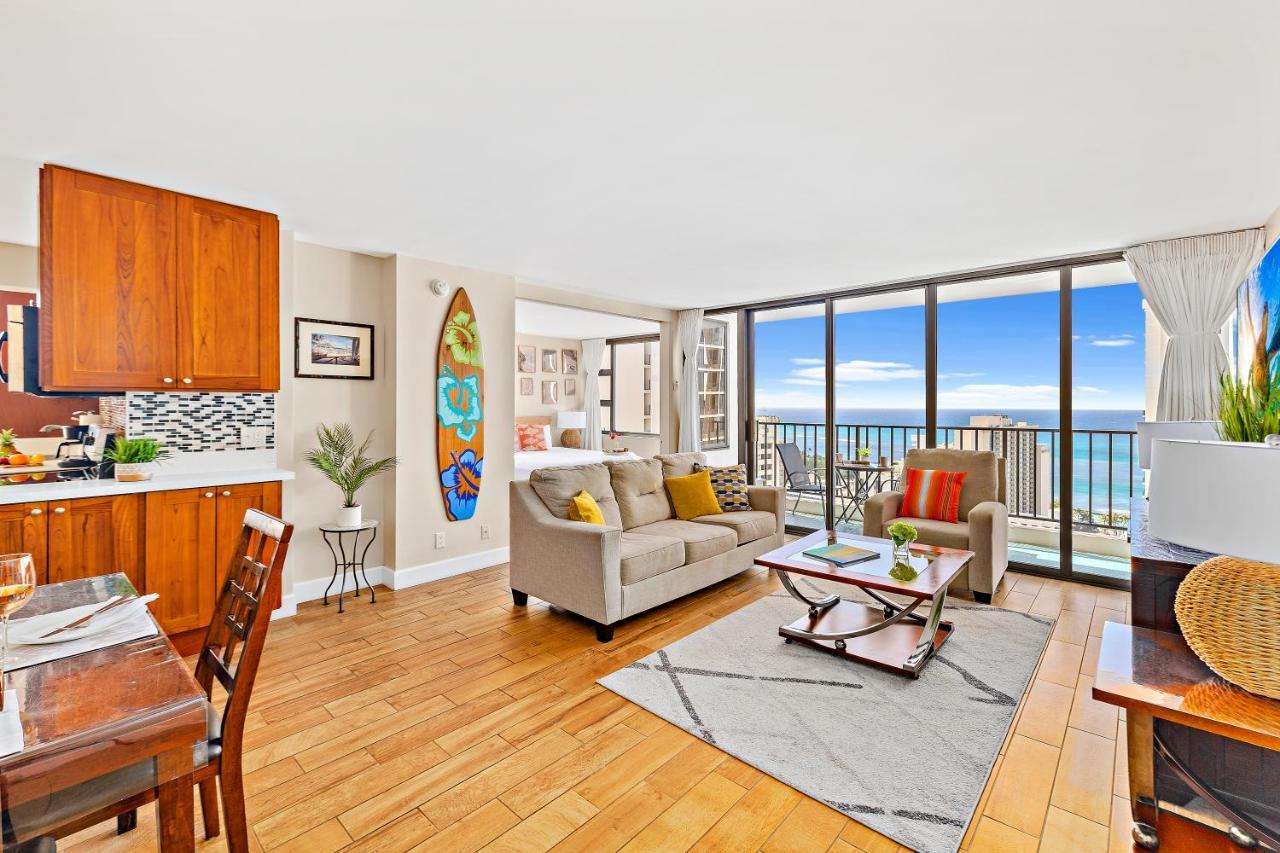 Waikiki Banyan 1Br With Great Ocean Views, Steps To Beach & Parking! Honolulu Eksteriør bilde