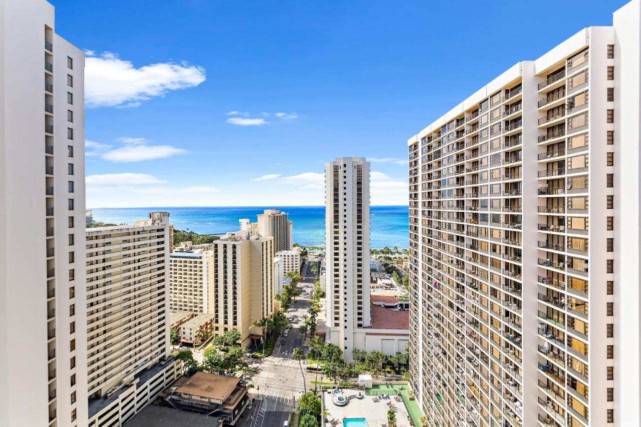 Waikiki Banyan 1Br With Great Ocean Views, Steps To Beach & Parking! Honolulu Eksteriør bilde