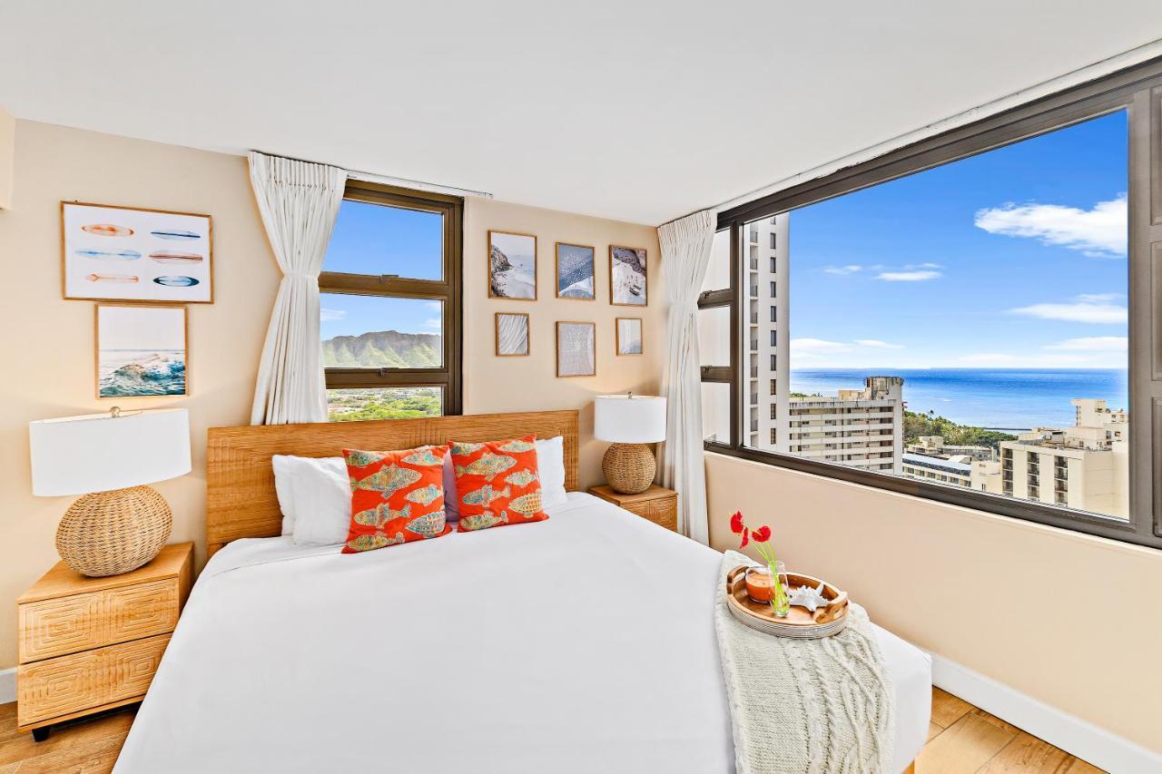 Waikiki Banyan 1Br With Great Ocean Views, Steps To Beach & Parking! Honolulu Eksteriør bilde
